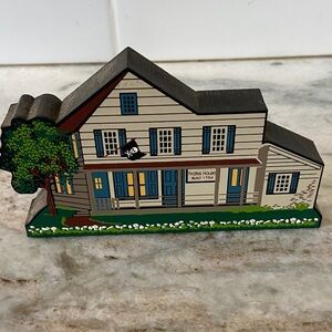 The Pirates House Savannah Georgia Wooden House Decor Sheila’s collectibles